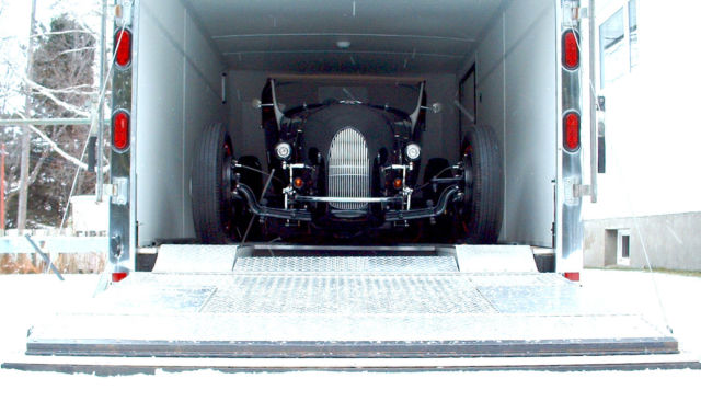 1927 Black Ford Model T Zipper (Fiberglass)