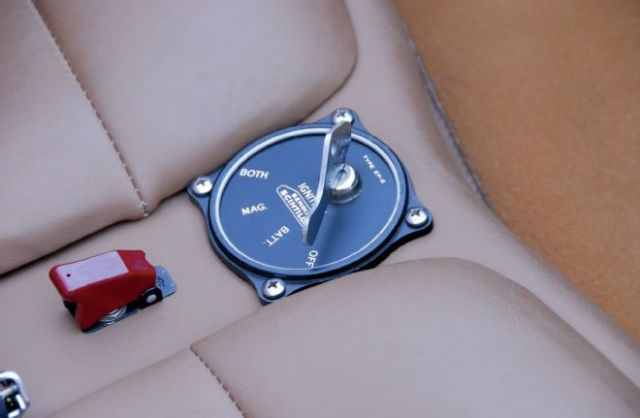 1927 Black Ford Model T Zipper (Fiberglass)