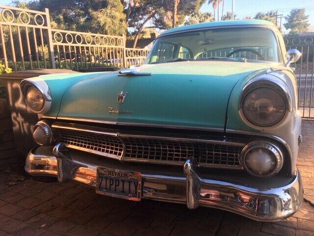 1955 Sea Spirit Green over Snowshoe white Ford Fairlane Sedan