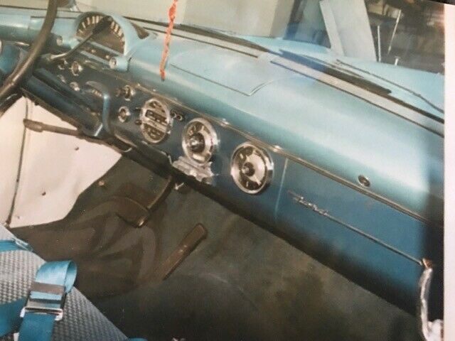 1955 Sea Spirit Green over Snowshoe white Ford Fairlane Sedan