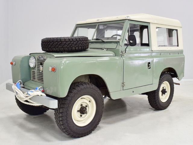 1968 Safari Green Land Rover Series IIA