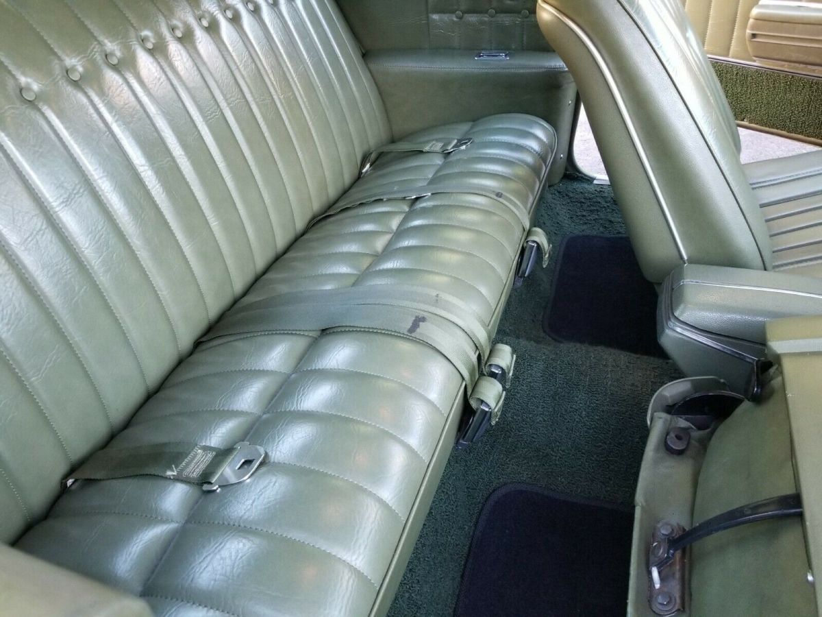 1971 Green Chevrolet Monte Carlo