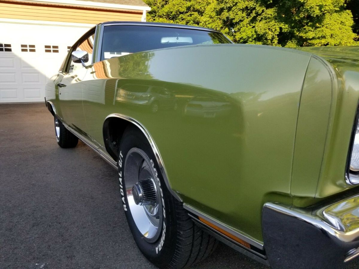 1971 Green Chevrolet Monte Carlo