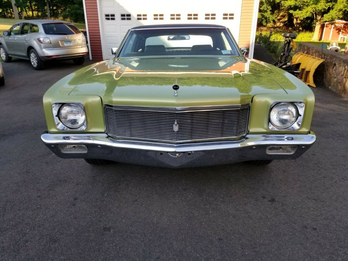 1971 Green Chevrolet Monte Carlo