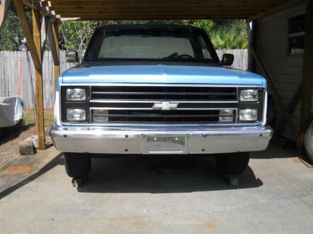 1985 Blue GMC Sierra 1500 Standard Cab Pickup