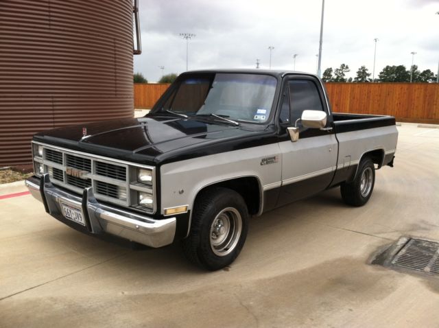 1983 Black/Silver 2 tone GMC Sierra 1500 Short Wide
