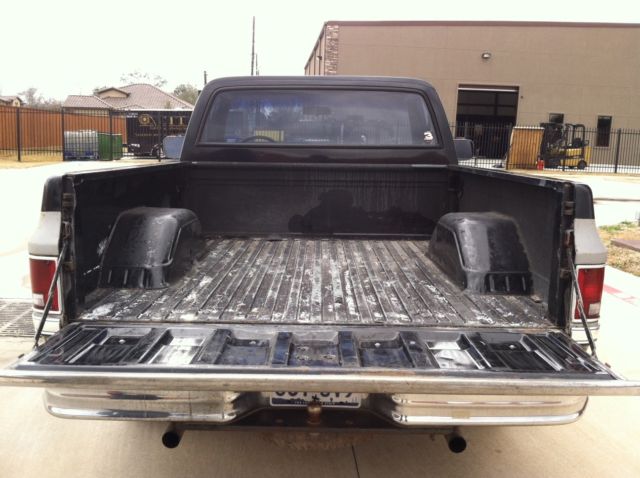 1983 Black/Silver 2 tone GMC Sierra 1500 Short Wide