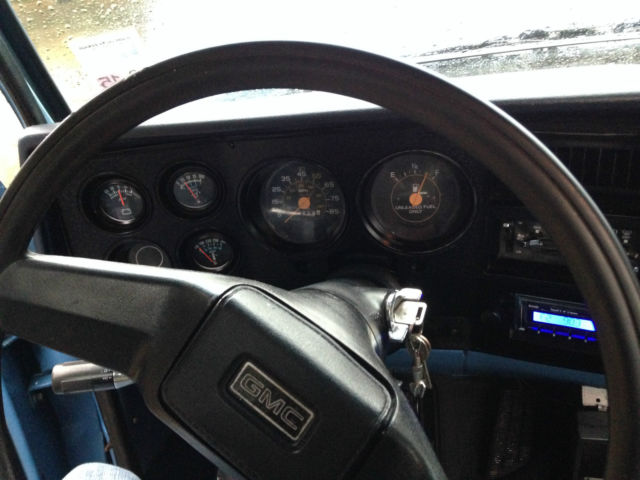 1986 Blue GMC Sierra 1500 Standard Cab Pickup