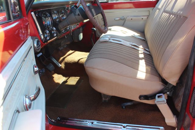 1972 Orange Chevrolet C/K Pickup 2500