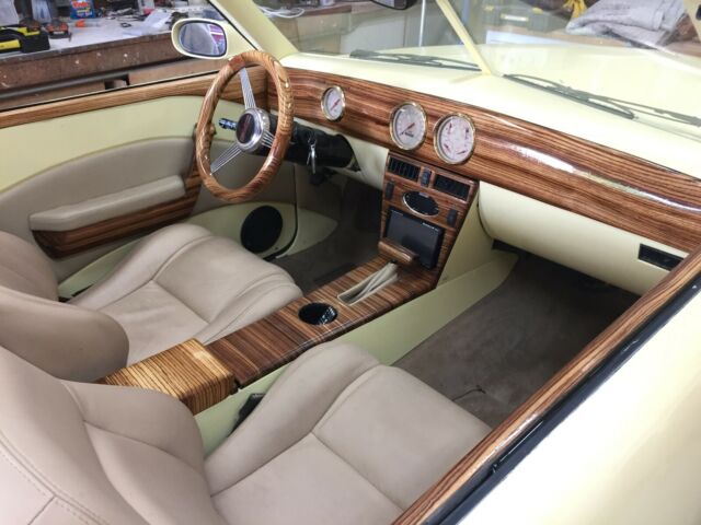 1985 Yellow GMC Roadster Street Rod Roadster pick-up