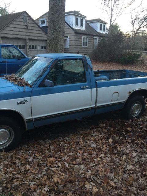 1982 Blue and White GMC Other Crew Cab Pickup
