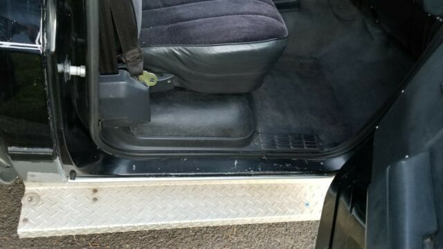 1985 Black GMC Sierra 1500 Standard Cab Pickup