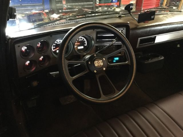 1984 Brown GMC Sierra 1500 Standard Cab Pickup