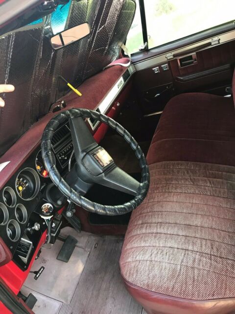 1987 Red GMC Sierra 1500 Truck