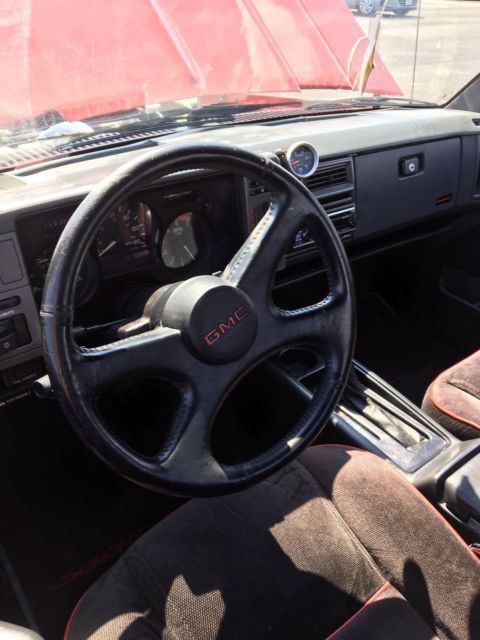 1992 RED Chevrolet S-10 PICKUP