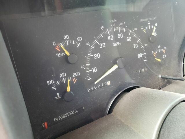 1992 White GMC Suburban SUV