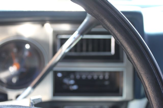 1988 Teal GMC C15/C1500 Suburban SUV