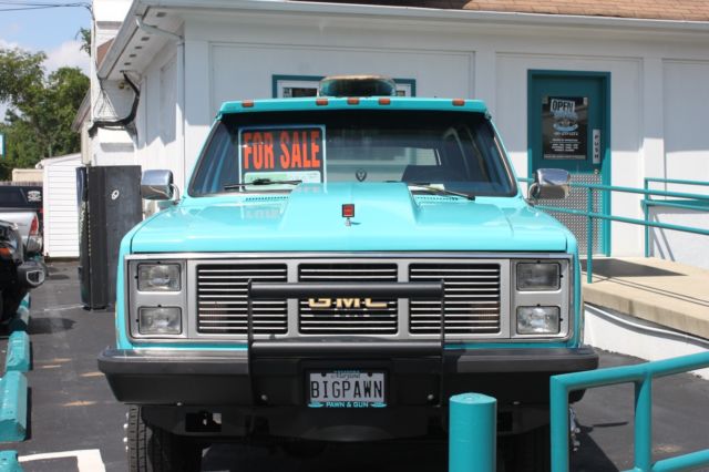 1988 Teal GMC C15/C1500 Suburban SUV