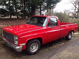 1986 Red Chevrolet Silverado 1500 Cab & Chassis