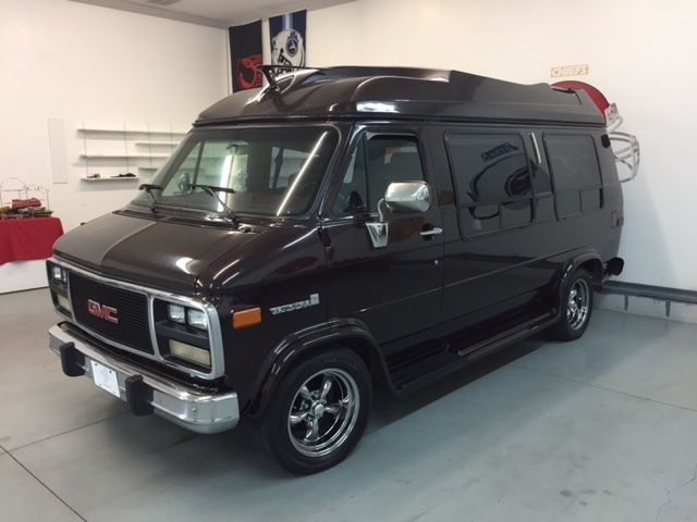 1993 Burgundy GMC Vandura