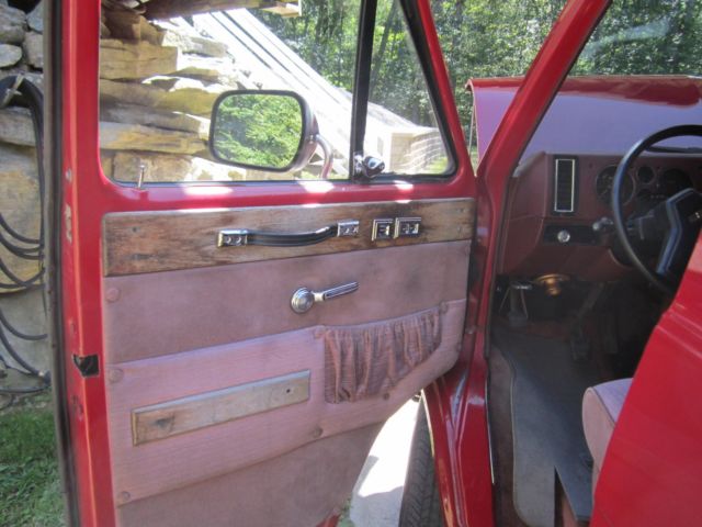 1989 Red Chevrolet Camaro Van Camper