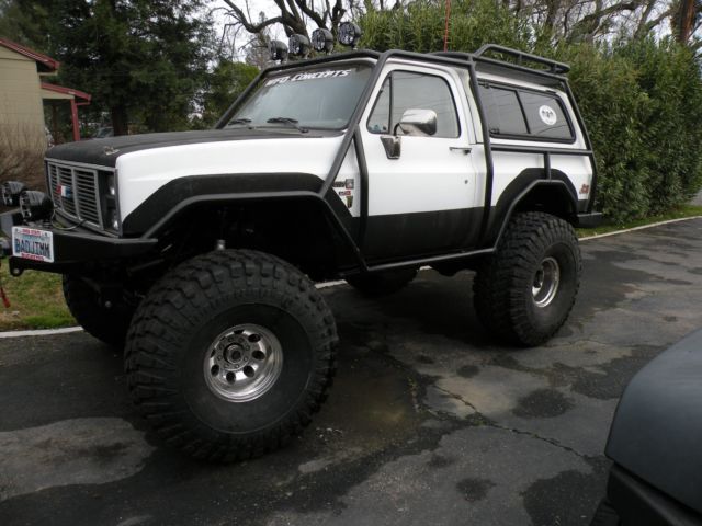 1986 White Chevrolet Blazer GMC JIMMY K5