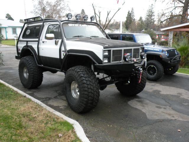 1986 White Chevrolet Blazer GMC JIMMY K5