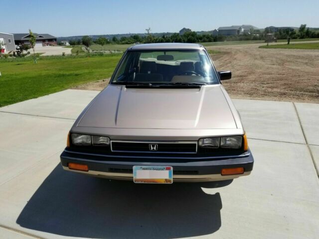 1985 Gold Honda Accord Sedan
