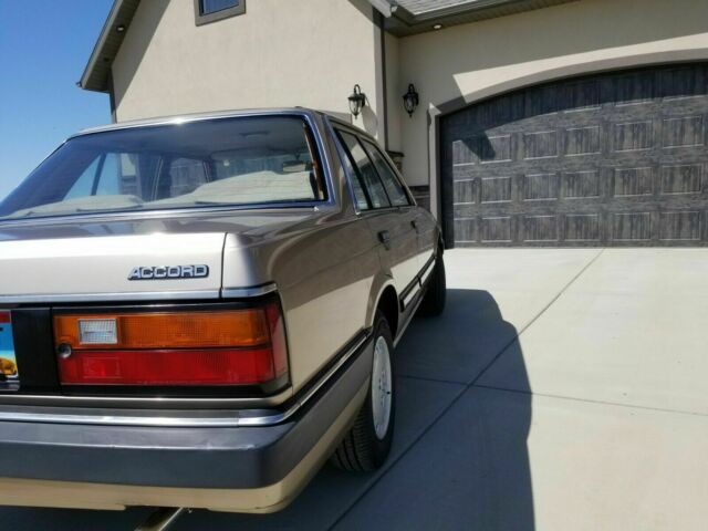 1985 Gold Honda Accord Sedan