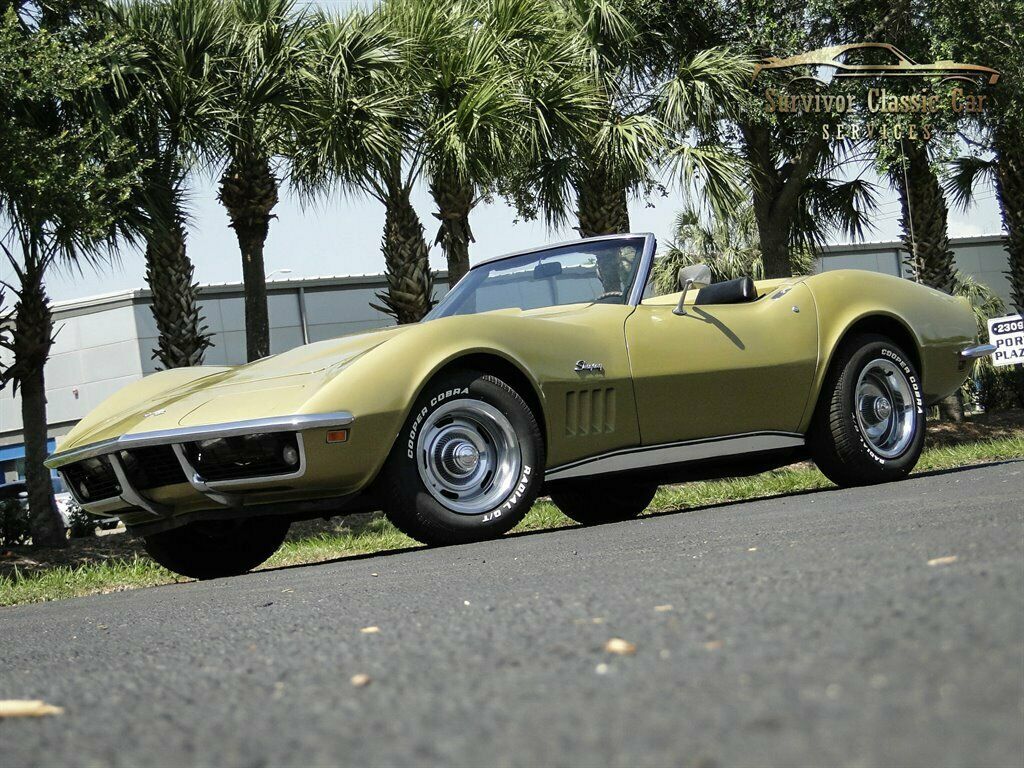 1969 Gold Chevrolet Corvette Stingray