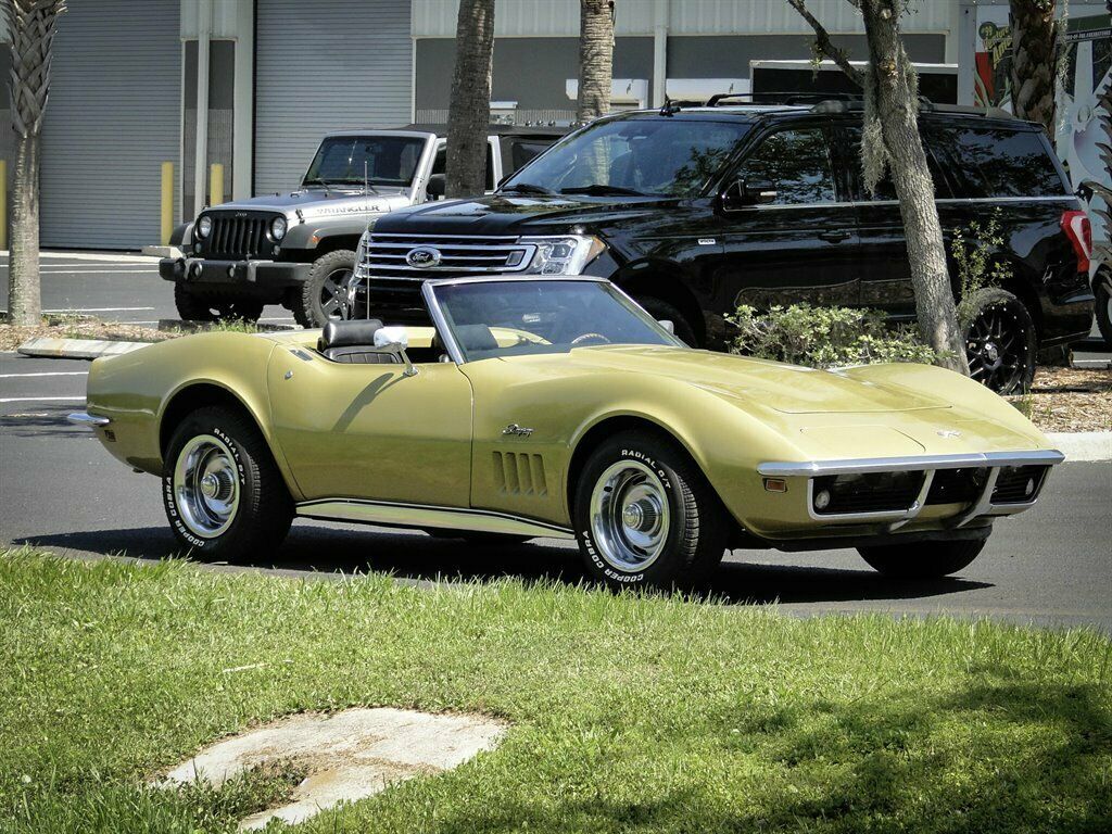 1969 Gold Chevrolet Corvette Stingray
