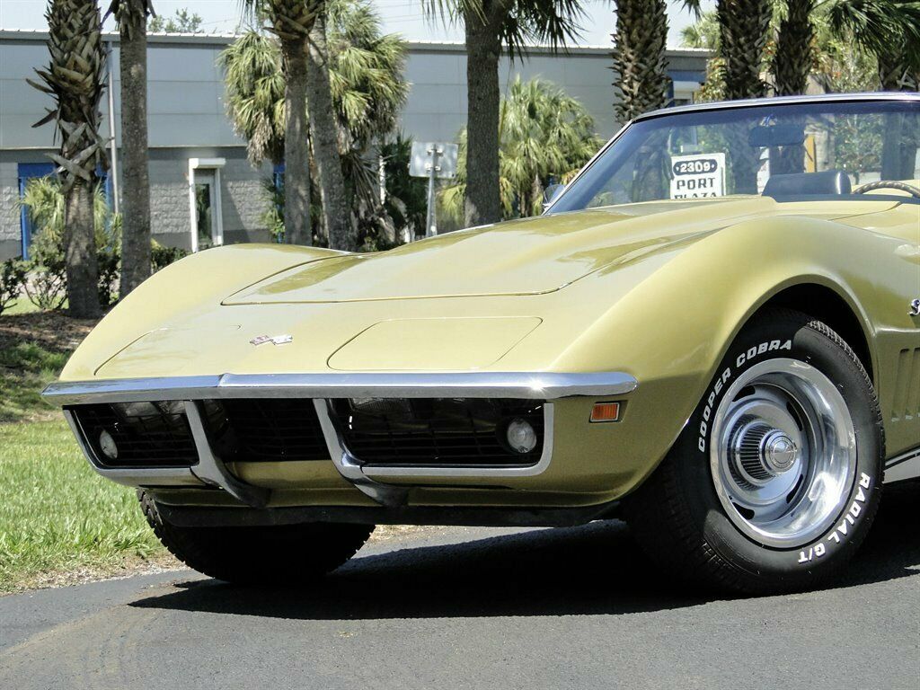 1969 Gold Chevrolet Corvette Stingray