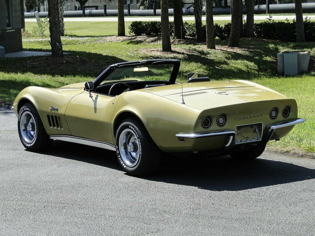1969 Gold Chevrolet Corvette Stingray