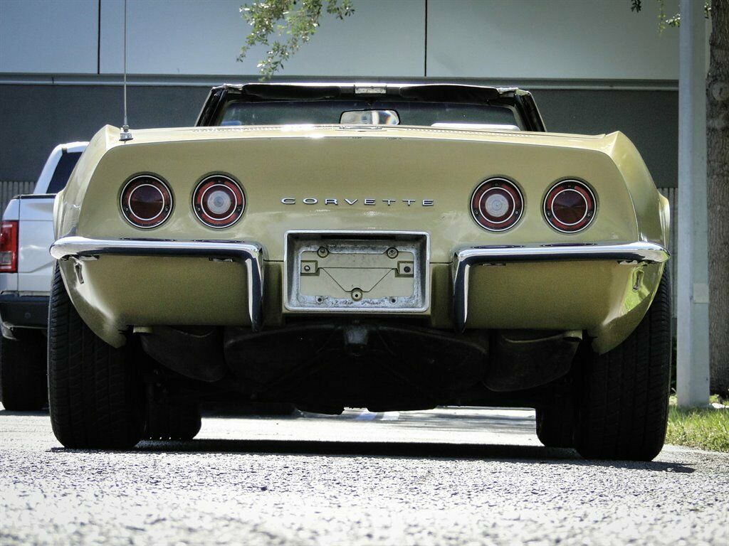 1969 Gold Chevrolet Corvette Stingray