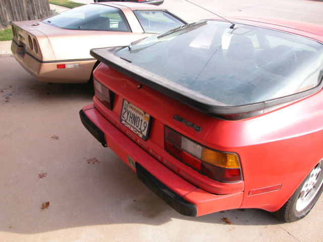 1984 Gold Chevrolet Corvette Coupe