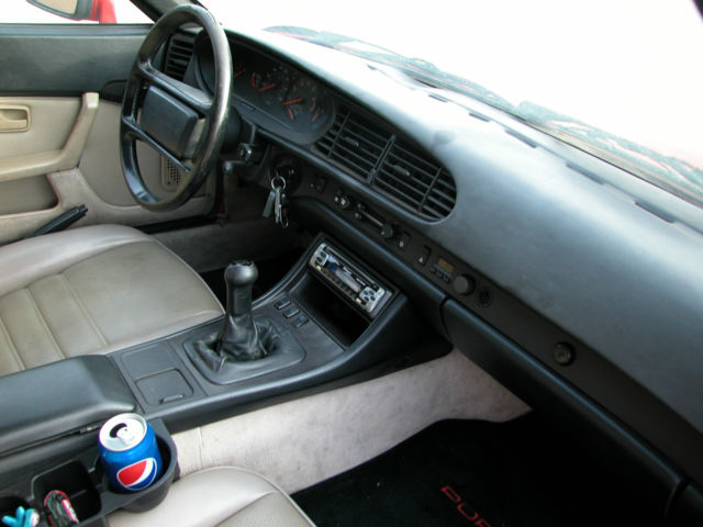 1984 Gold Chevrolet Corvette Coupe