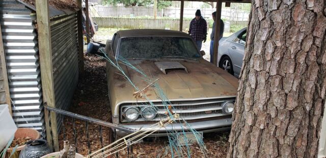 1969 Gold Ford Torino --