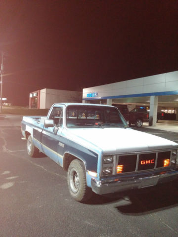 1985 Blue GMC Sierra 1500
