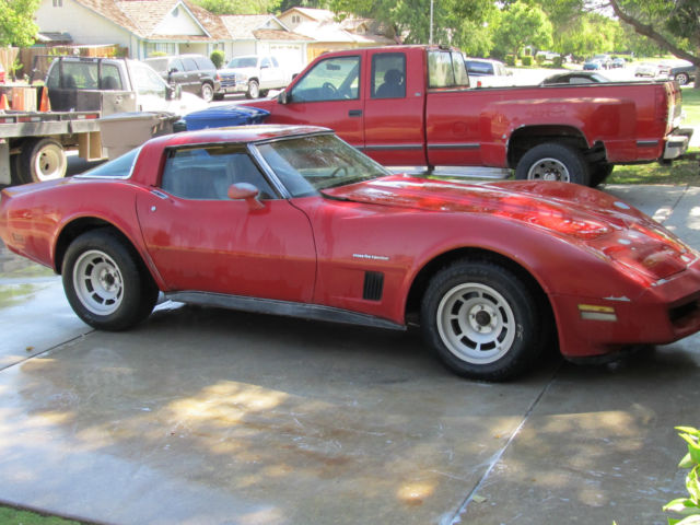 1982 Tan Chevrolet Corvette