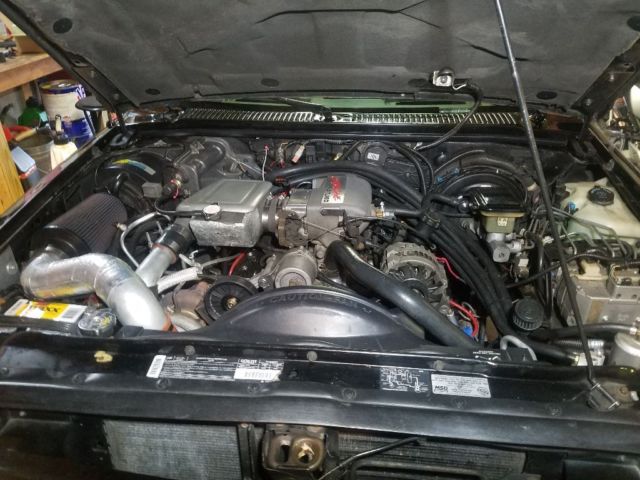 1993 Black GMC Typhoon SUV