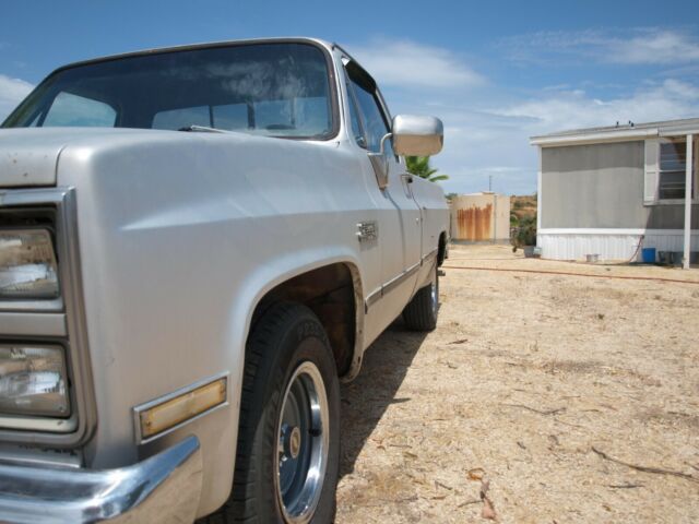 1984 silver Chevrolet C-10