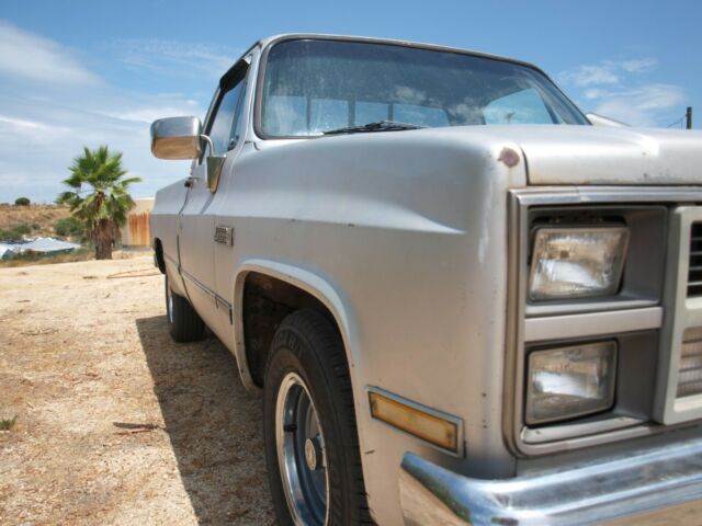 1984 silver Chevrolet C-10