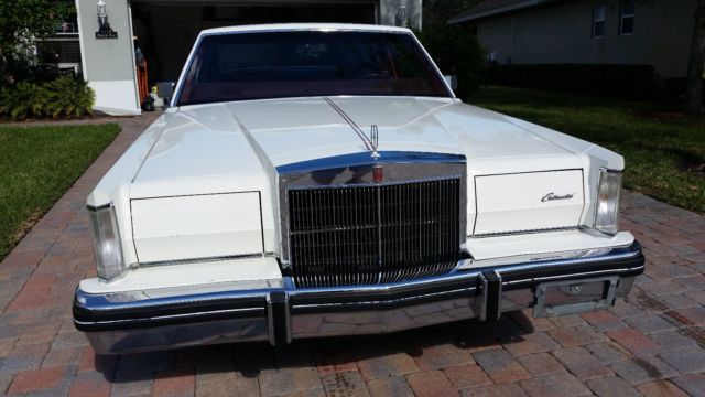 1983 White Lincoln Mark Series Coupe