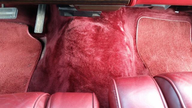 1983 White Lincoln Mark Series Coupe