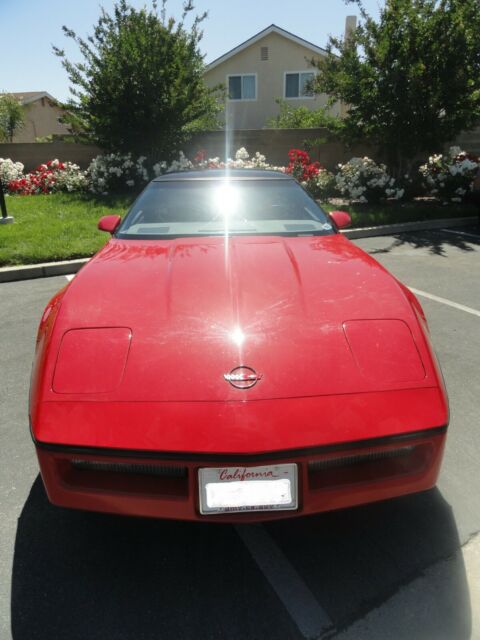 1985 Red Chevrolet Corvette Coupe