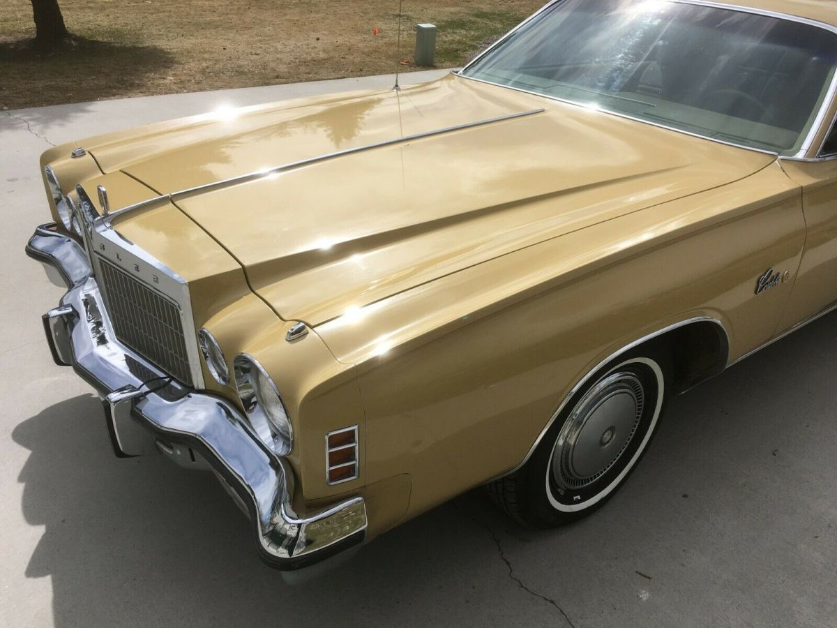 1975 Chrysler Cordoba Coupe