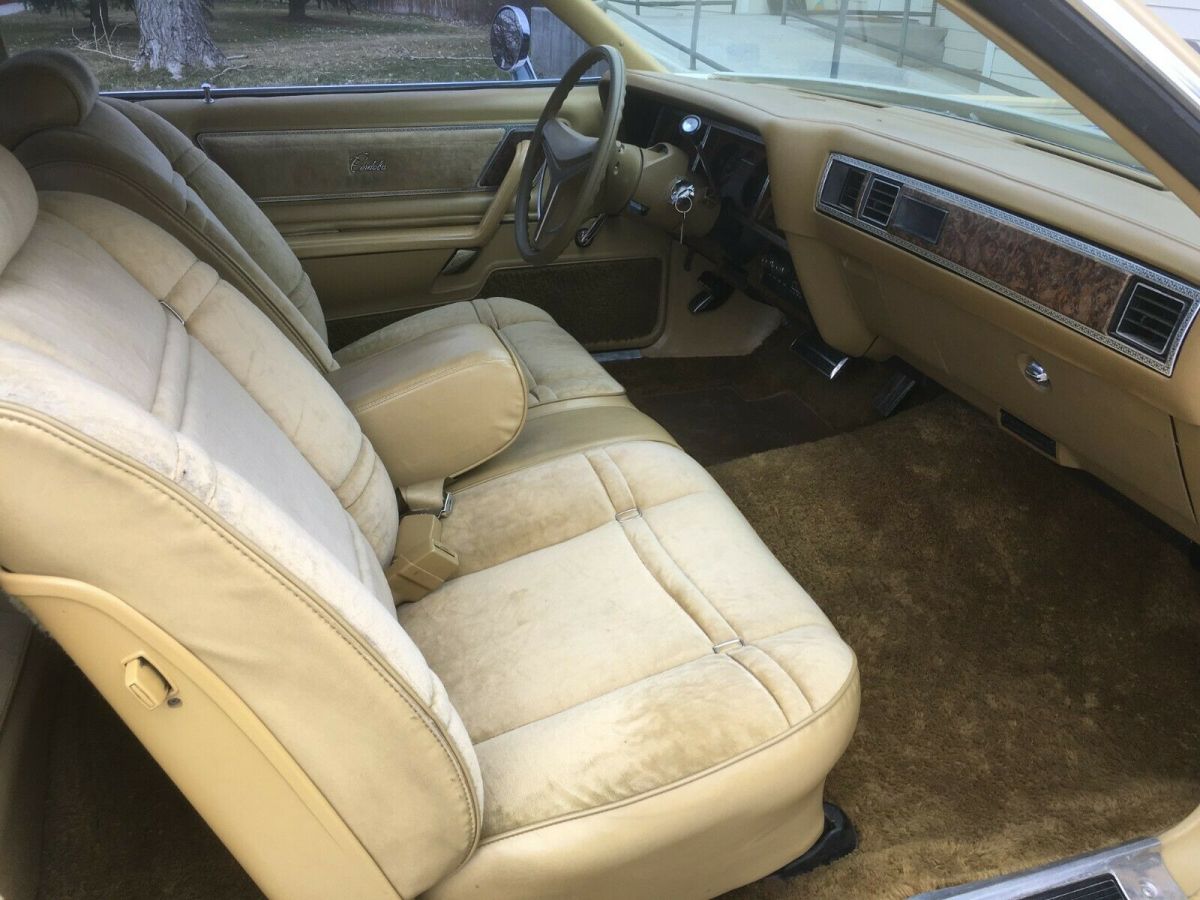 1975 Chrysler Cordoba Coupe