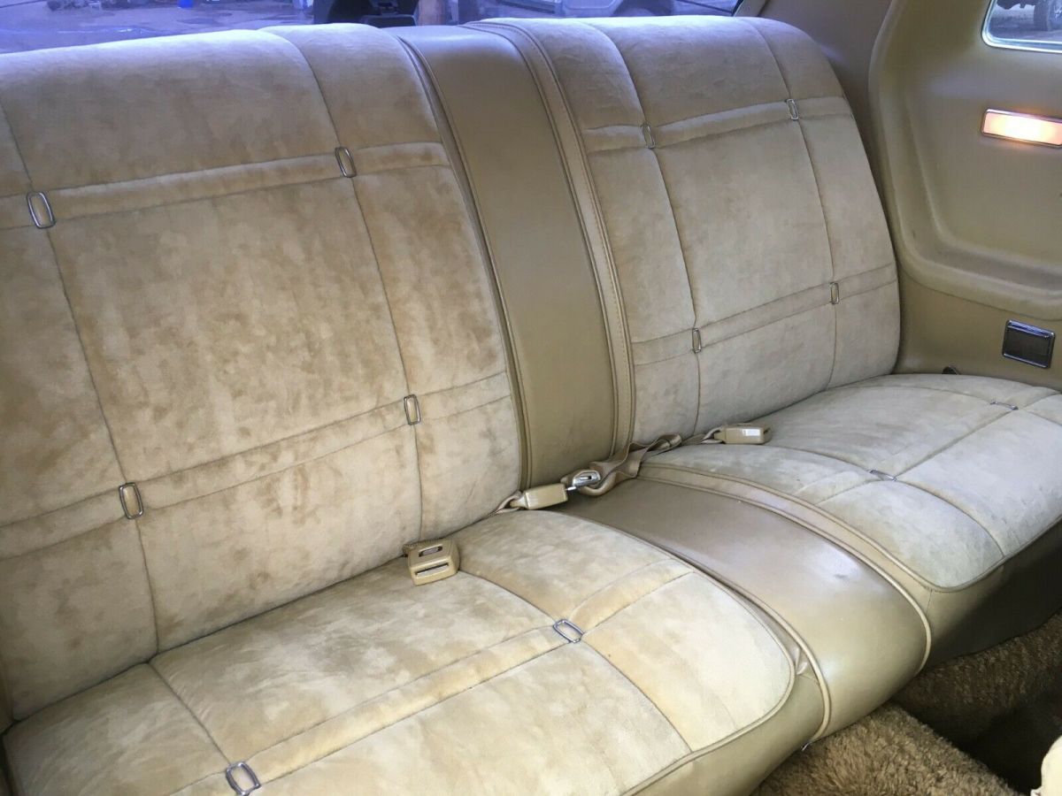 1975 Chrysler Cordoba Coupe