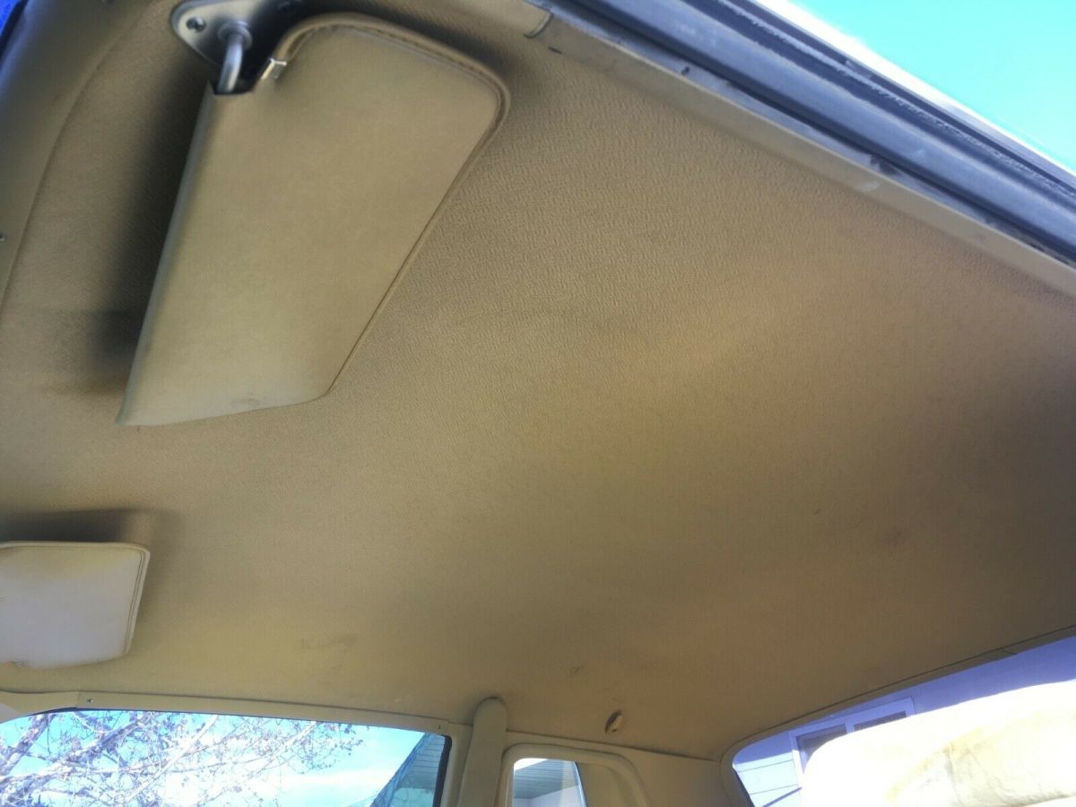 1975 Chrysler Cordoba Coupe