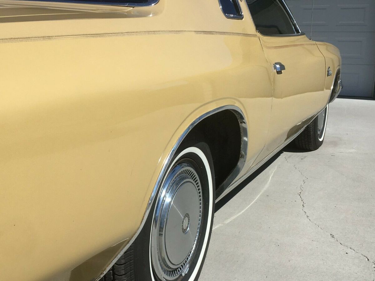 1975 Chrysler Cordoba Coupe